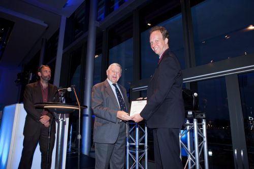 13867-360 (Large).jpg